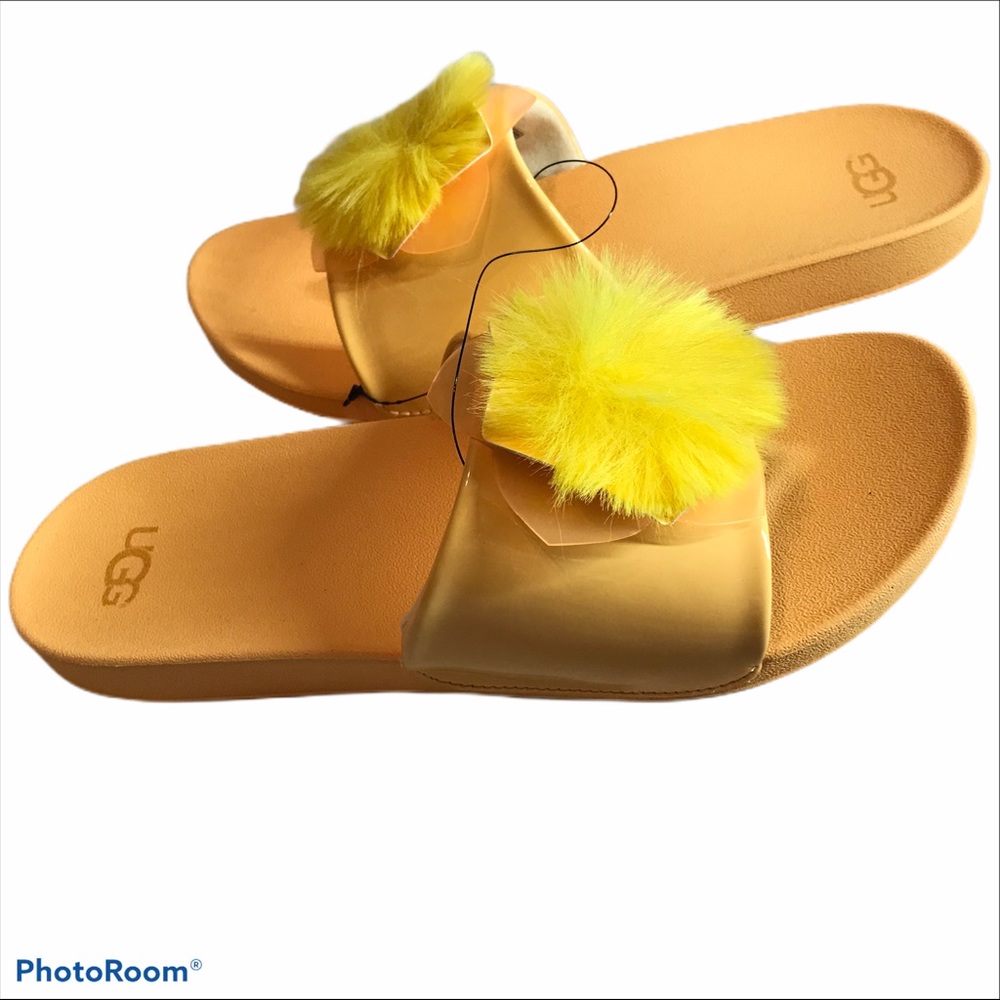 Ugg slides